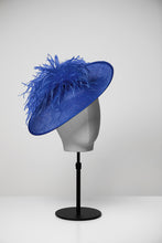 Load image into Gallery viewer, Grace &amp; Large Saucer Fascinator