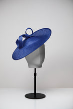 Load image into Gallery viewer, Olive &amp; Large Saucer Fascinator