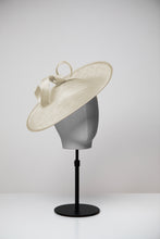 Load image into Gallery viewer, Olive &amp; Large Saucer Fascinator