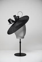 Load image into Gallery viewer, Jenny &amp; Large Saucer Fascinator