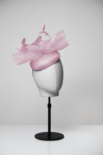 Load image into Gallery viewer, Poppy &amp; Button Fascinator