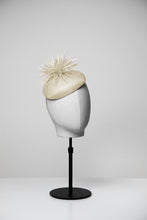 Load image into Gallery viewer, Anna &amp; Button Fascinator