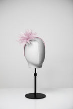 Load image into Gallery viewer, pink fascinator 